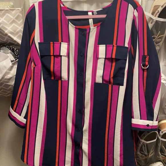 1X woman’s Blouse *euc - Picture 1 of 6